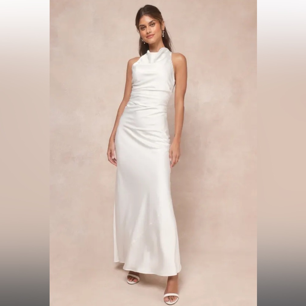 Lulu's Chic White Halter Dress